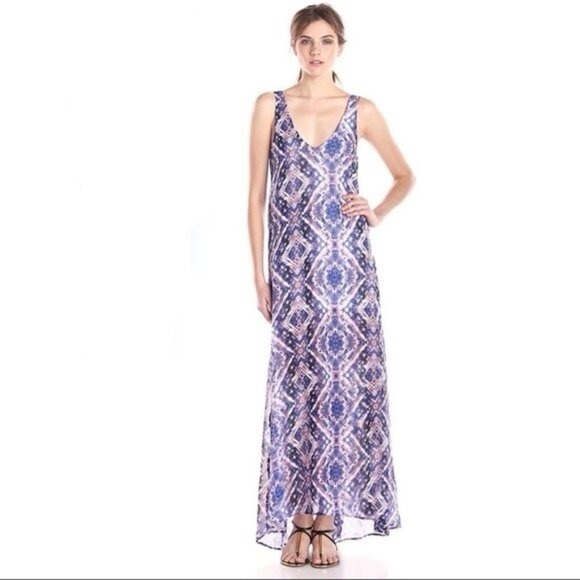 Show me your Mumu lavender and blue sleeveless maxi with asymmetrical hem small - Picture 2 of 8